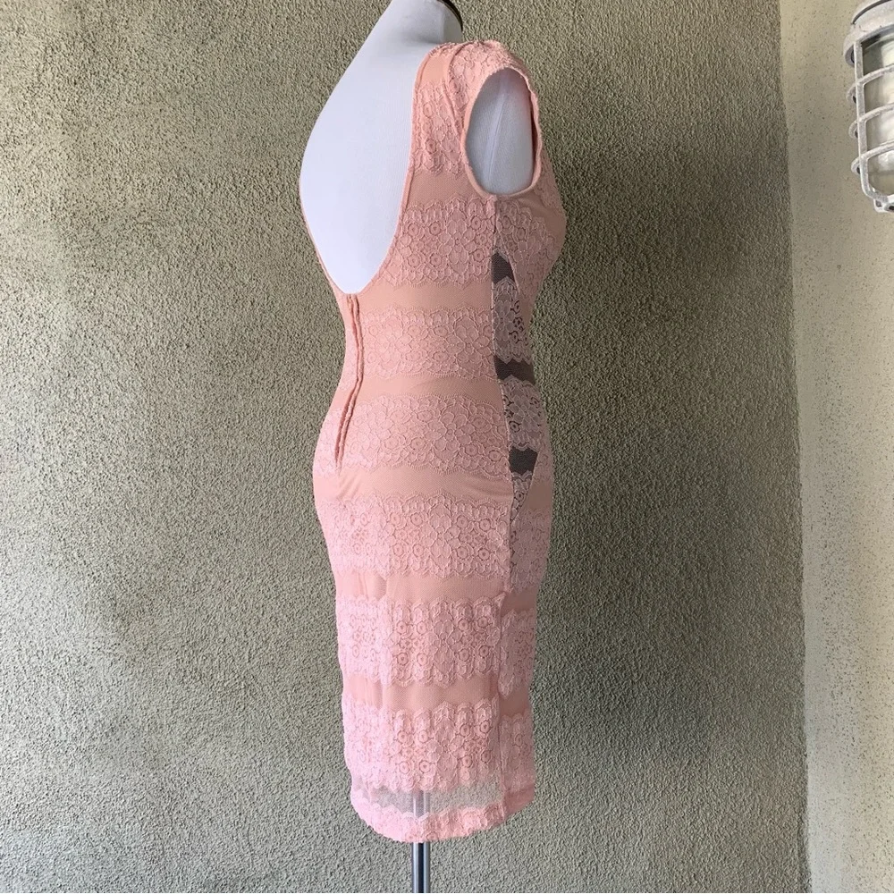 🔥5/$20🔥 “Bloom” Dusty Pink Stretch Lace Mini Dress.size XS - Picture 6 of 11